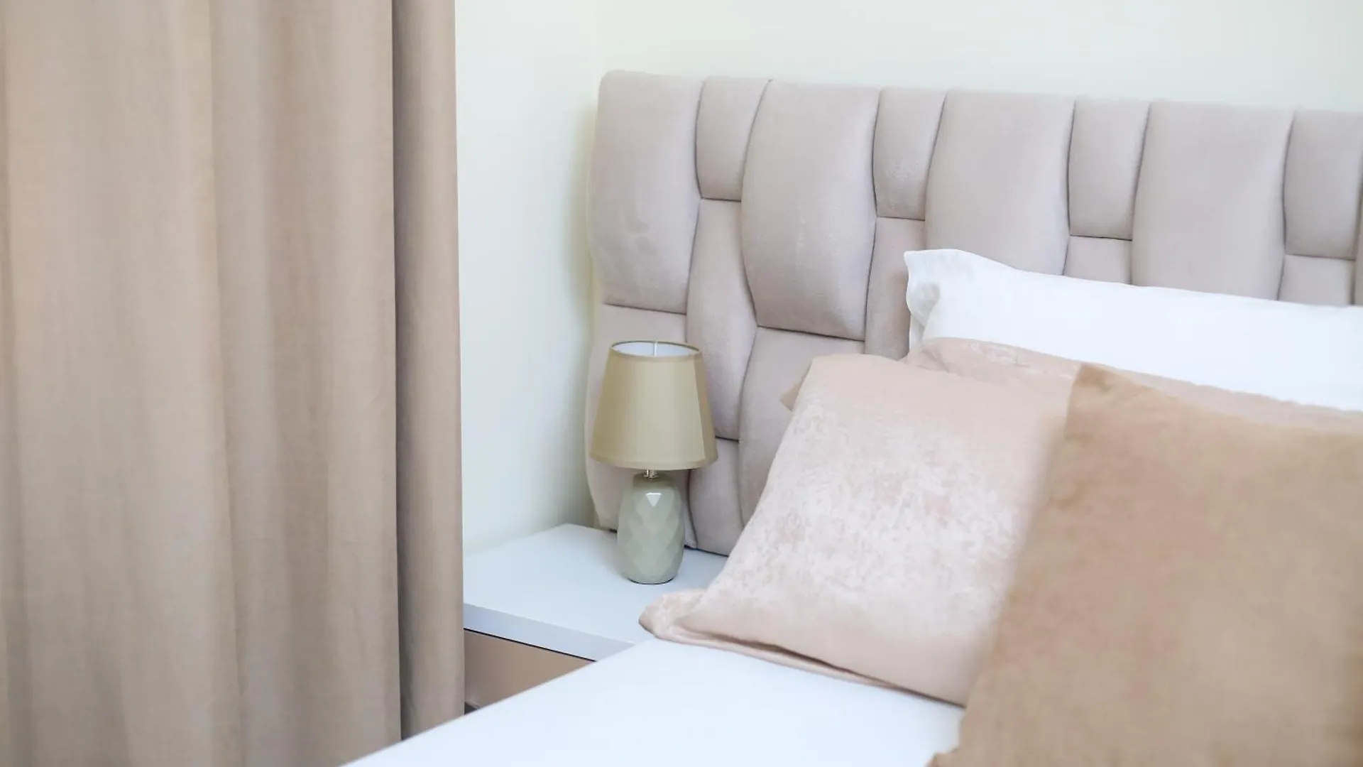 Tafa Deluxe Apartment Vlore
